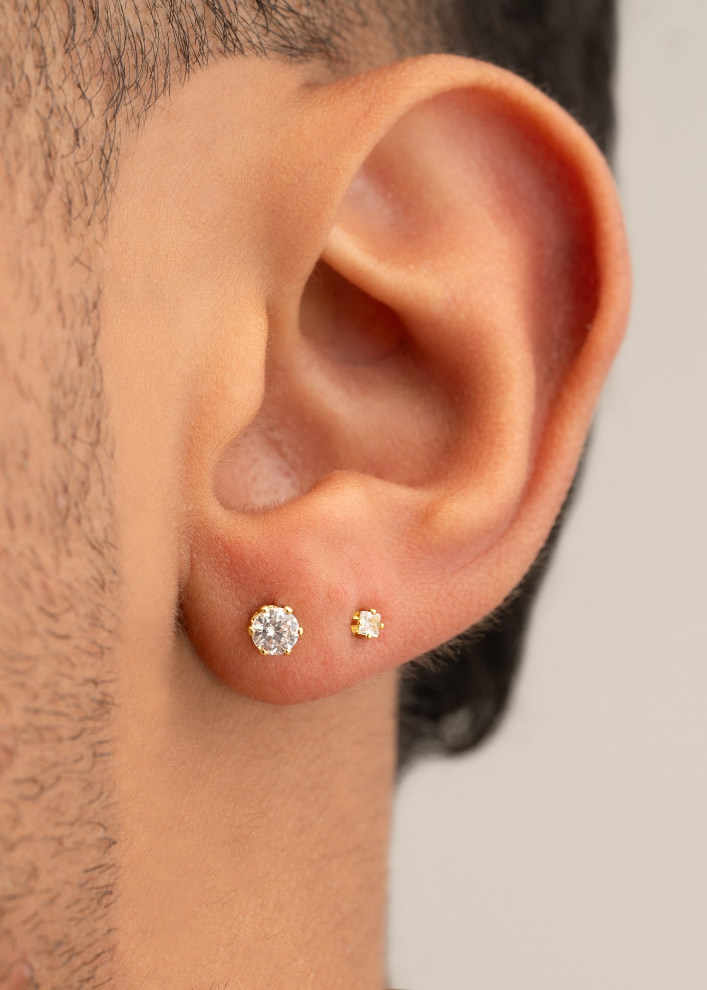 Aretes Topos Circón REDONDO