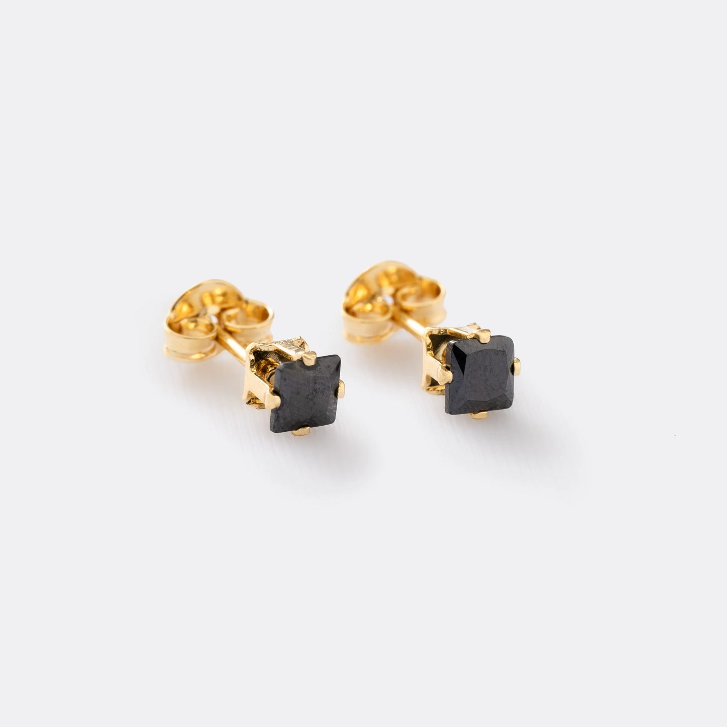 Aretes Topos Circón CUADRADO