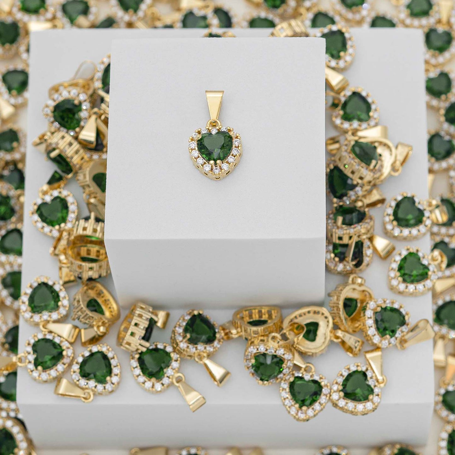 Dije Green Heart Beauty